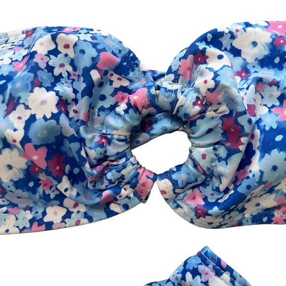 Floral Bandeau High Cut Thong Bikini Set - Picture 5 of 8